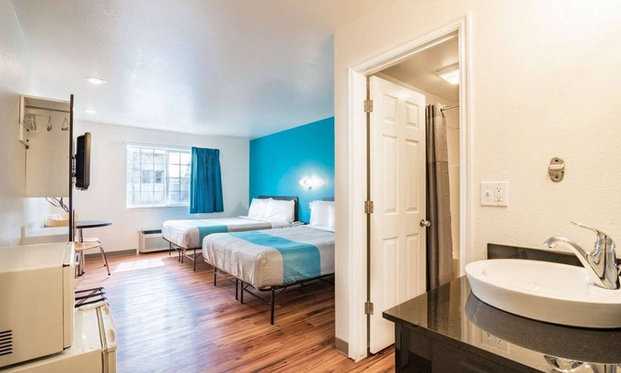 Rigby Hotel | Motel 6 Rigby, ID