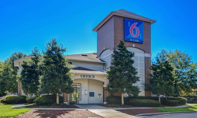 Roswell Hotel | Motel 6 Roswell, GA - Atlanta