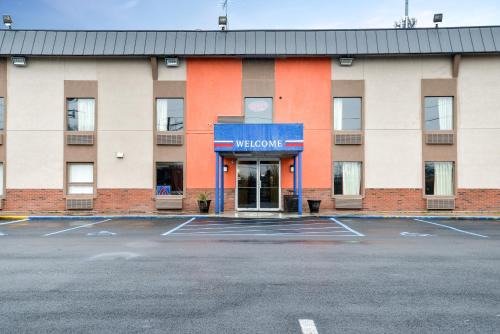 Southwyck Hotel | Motel 6-Toledo, OH