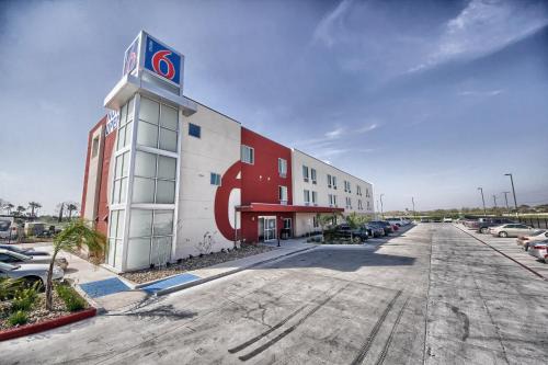 Weslaco Hotel | Motel 6-Weslaco, TX