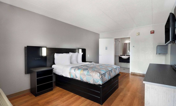 York Hotel | Motel 6 York, PA