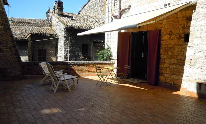 Assisi House | Motel ∙ 8 guests