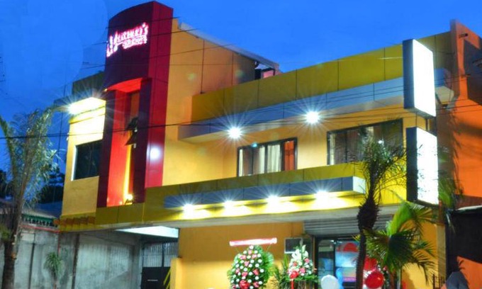 Cogon House | Motel ∙ 8 guests