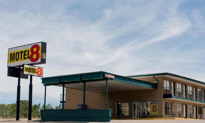 Rock Springs Hotel | Motel 8 Rock Springs