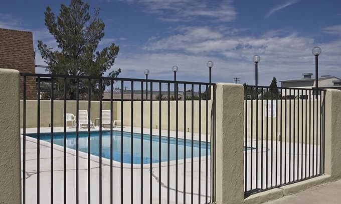 Willcox Hotel | Motel 8 Willcox
