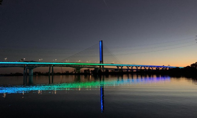 Brossard Hotel | Motel Du Fleuve