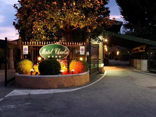 Settala Hotel | Motel Hotel Charlie