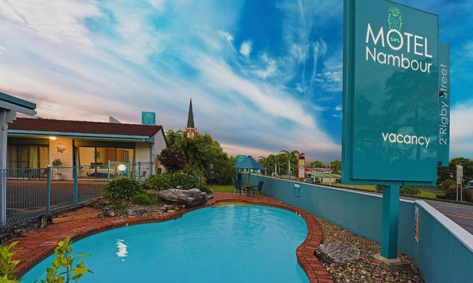 Nambour Hotel | Motel in Nambour