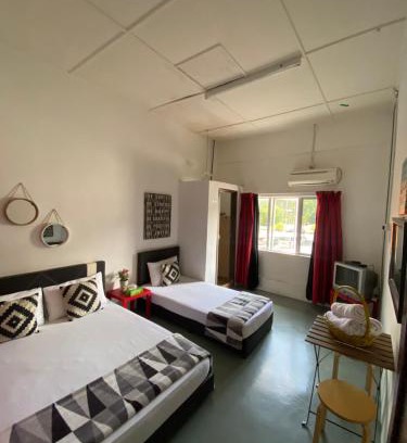 Si Rusa Hotel | Motel Pantai Cahaya