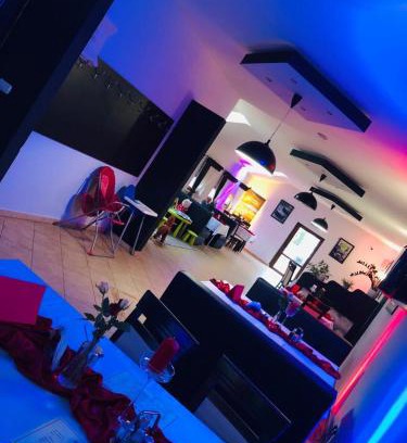Szydłowiec Hotel | Motel-Restauracja Ballaton