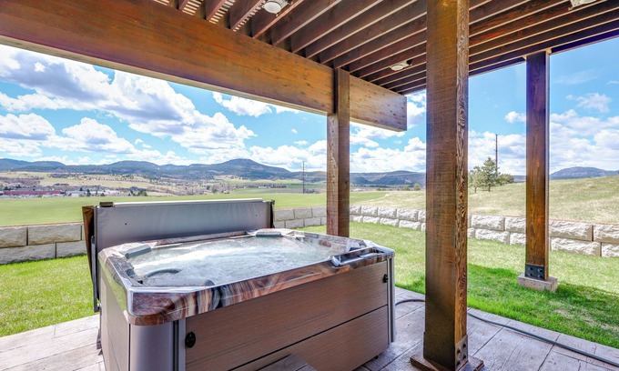 Spearfish Cottage | Motorcycle-themed Home in Spearfish w/Hot Tub!