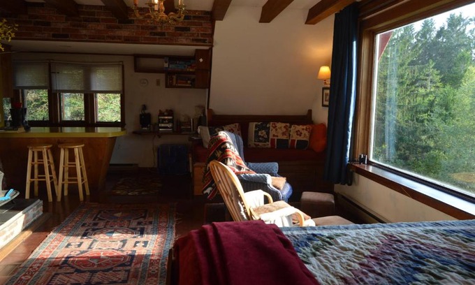 Sheffield House | Mount Harmony Farm Guest House