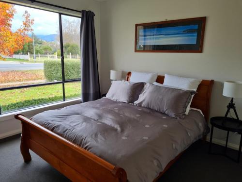 Porepunkah House | Mount Porepunkah Views