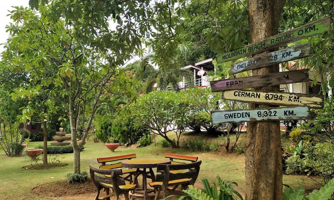 Ban Phe Hotel | Mountain Beach Resort