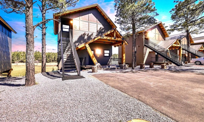 Show Low Cabin | Mountain Cabin Getaway