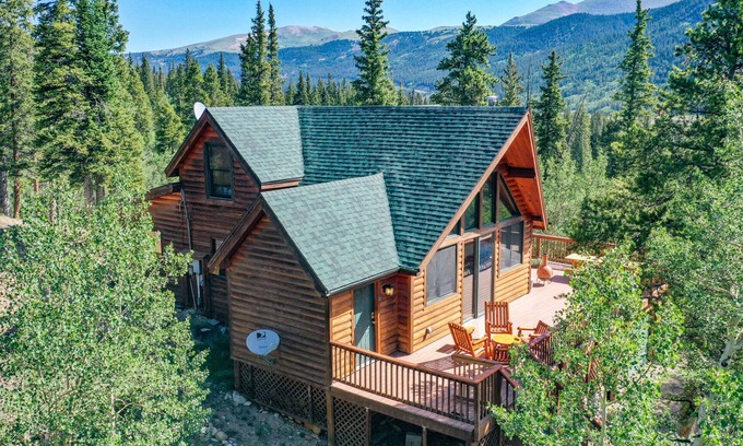 Alma Cabin | Mountain Cabin in a Perfect Setting w/Hot Tub, Spacious Deck, Fireplace - Pura Vida