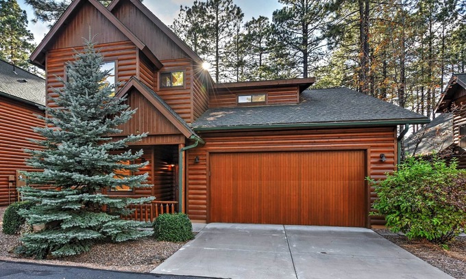 Pinetop Cabin | Mountain Cabin Retreat w/Game Room, Patio & Views