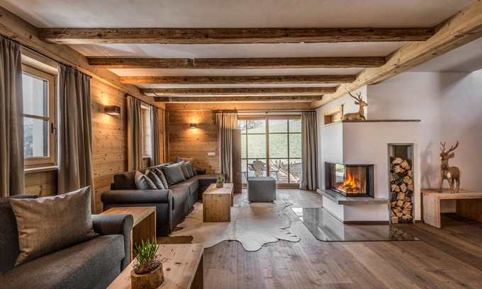 La Valle Ski Chalet | MOUNTAIN CHALET PIA - Dolomites
