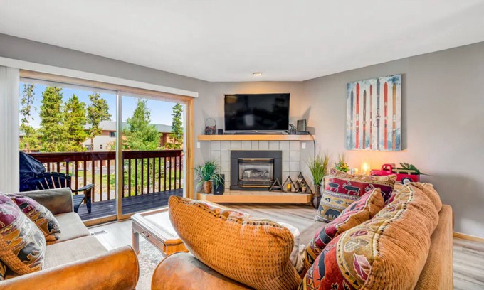 Frisco House | Mountain Dream in Adorable Frisco - 5 Ski Resorts and Lake Dillon