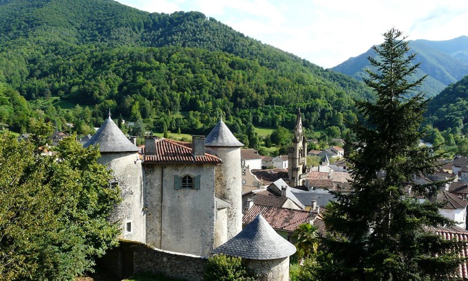 Couflens Cottage | Mountain gîte in the Pyrenees