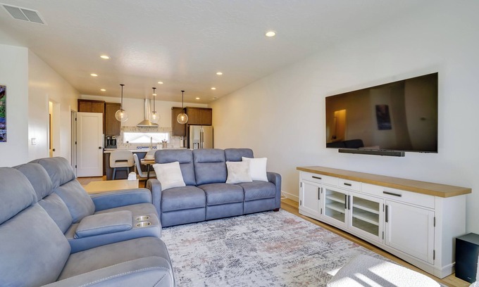 Mountain Green House | Mountain Green Luxury Retreat By Snowbasin Resort!