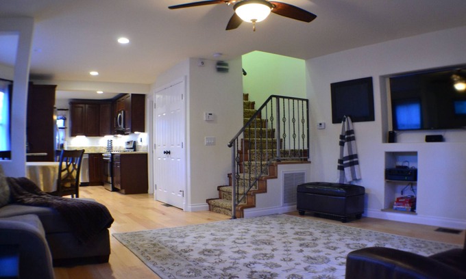 Wrightwood House | Mountain Home Charm with Beautiful Interior