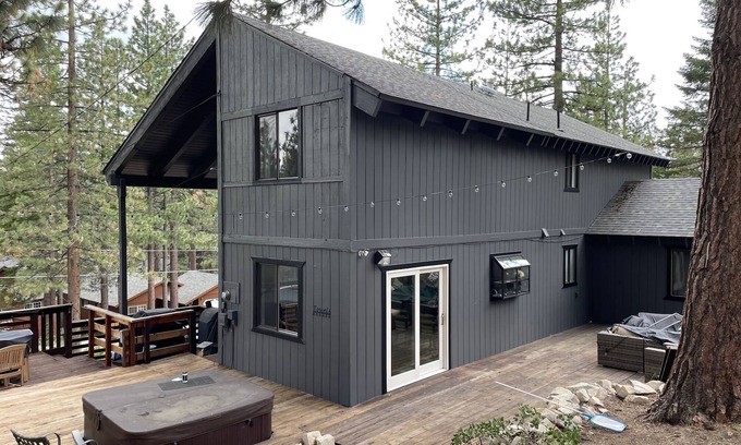 Montgomery Estates House | Mountain home just 5 minutes from Heavenly! 30+ day rental
