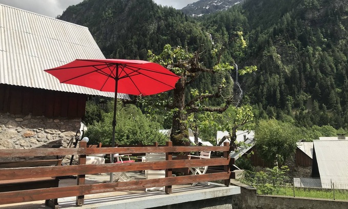 Valjouffrey House | Mountain house, Ecrins park - Valsenestre