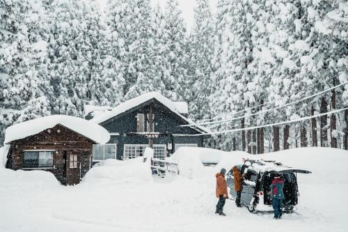 Myoko Cabin | Mountain Hut Myoko