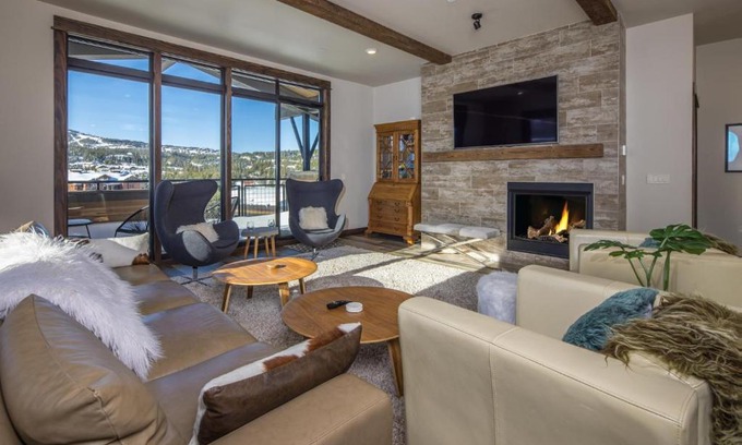 Big Sky House | Mountain Lake Condo Unit 502B