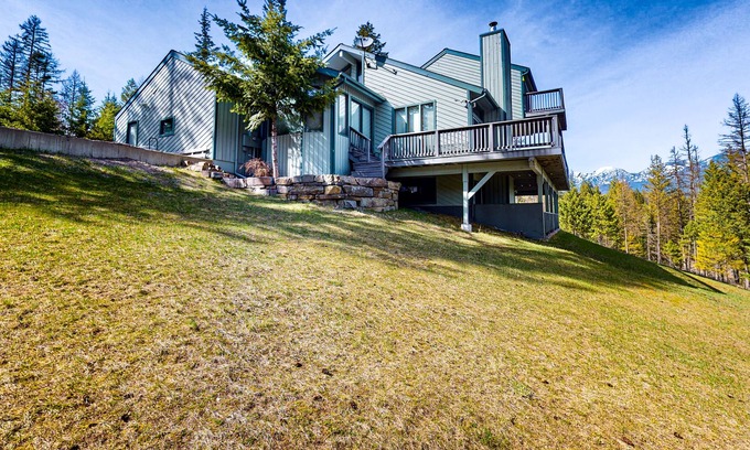 Kalispell House | Mountain- & lake-view retreat with private sauna, media room, deck & large yard