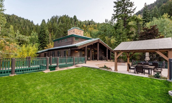 Sundance Cabin | Mountain Lodge Overlooking Waterfall - Hot Tub, 5 bedroom, Unbelievable Views!