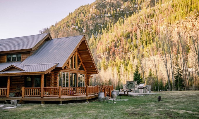 Lake City Cabin | Mountain Lodge with Scenic Views