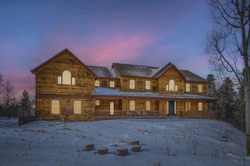 Black Hawk House | Mountain Majesty home