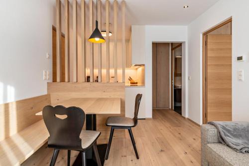 Valdaora di Mezzo Apartment | Mountain Meadows Apt 3
