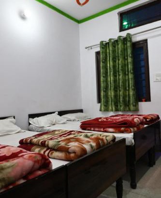 Guptkashi Hotel | Mountain Meadows homestay