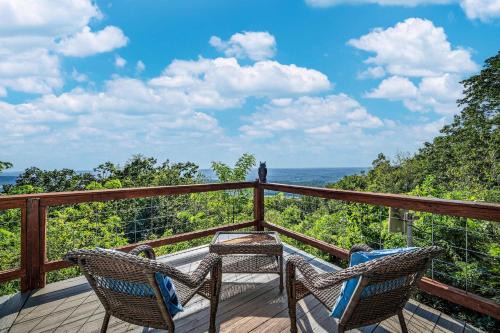 Mentone House | Mountain Retreat Ruby's Roost House