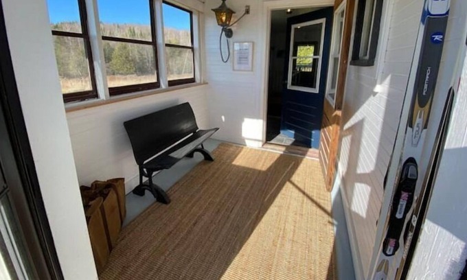 Potton Cabin | Mountain-view cottage (CITQ 308612)