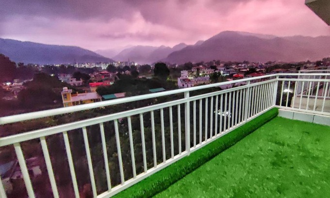 Bullawala Apartment | Mountain View Entire Apartment by Sandy Nest