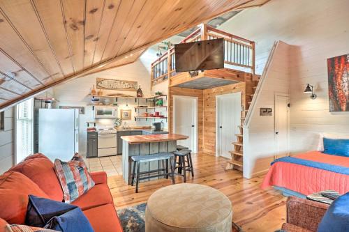 Mountain View Apartment | Mountain View Escape - 1 Mile to White River!