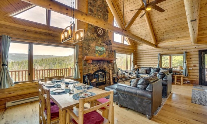Crystal Lake House | Mountain-View Front Range Colorado Vacation Rental