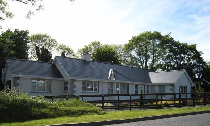 Mullaghbawn House | Mountain View in Armagh County,N,Ireland