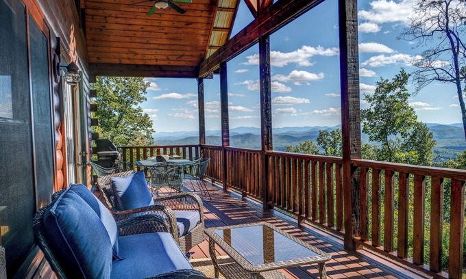 Murphy House | Mountain View Log Cabin