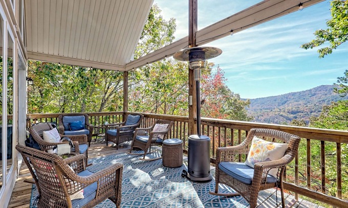 Clayton House | Mountain View|Retreats|Golf Fun|Wineries