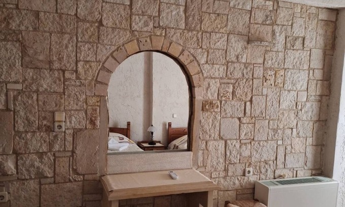 Monopari Hotel | Mountain Vista Resort