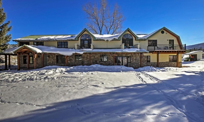Glenwood Springs House | Mountaineer Manor
