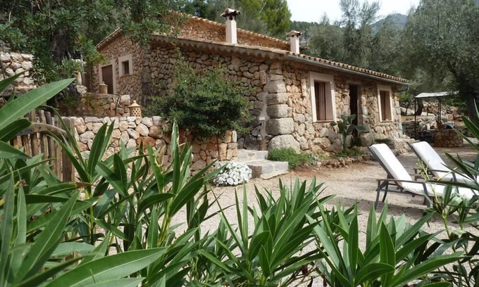 Fornalutx Cottage | Mountains cottage near the sea for sightseeing and enjoying nature 20% off March