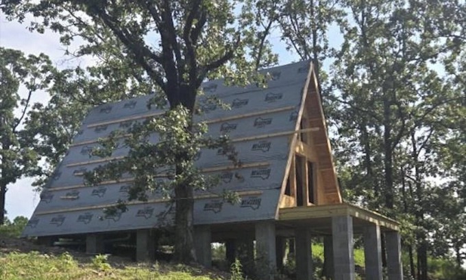 Bonnerdale Cabin | Mountaintop cabin 10 minutes from Hot Springs, AR - perfect for a getaway
