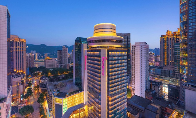 Yuzhong Hotel | Moxy Chongqing