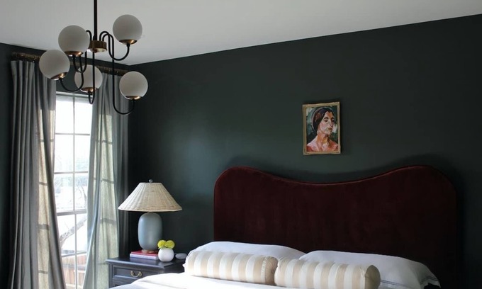 Turtle Creek House | Mr. Nomad: Parisian PopHouse in Uptown